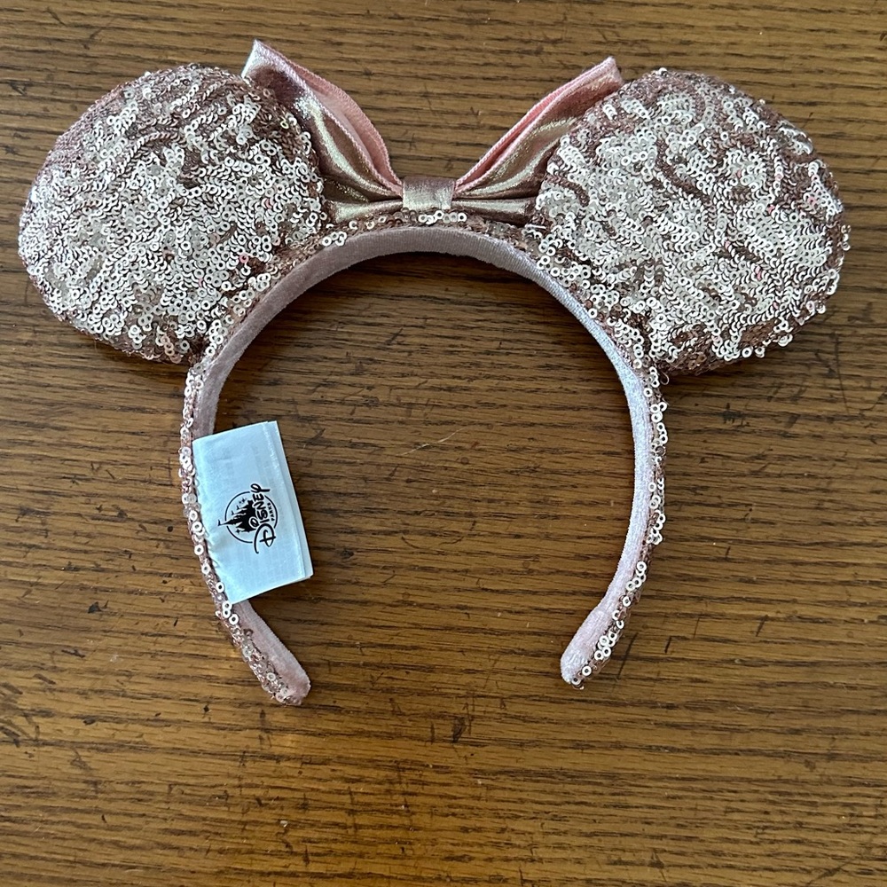 Disney park ears. Rose gold 2019